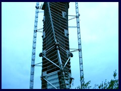 Turning Torso u/c 26th April 2004